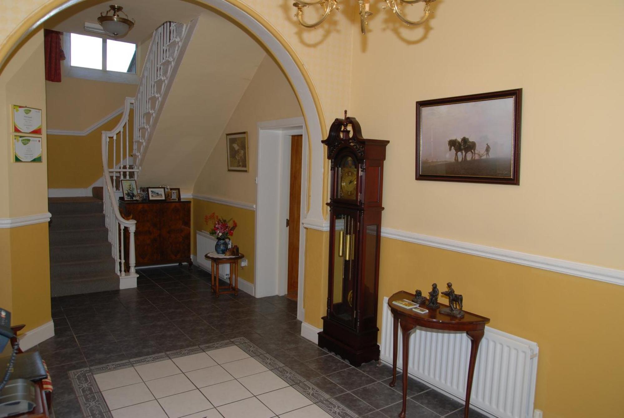Kilburn House B&B Milltown  Kültér fotó
