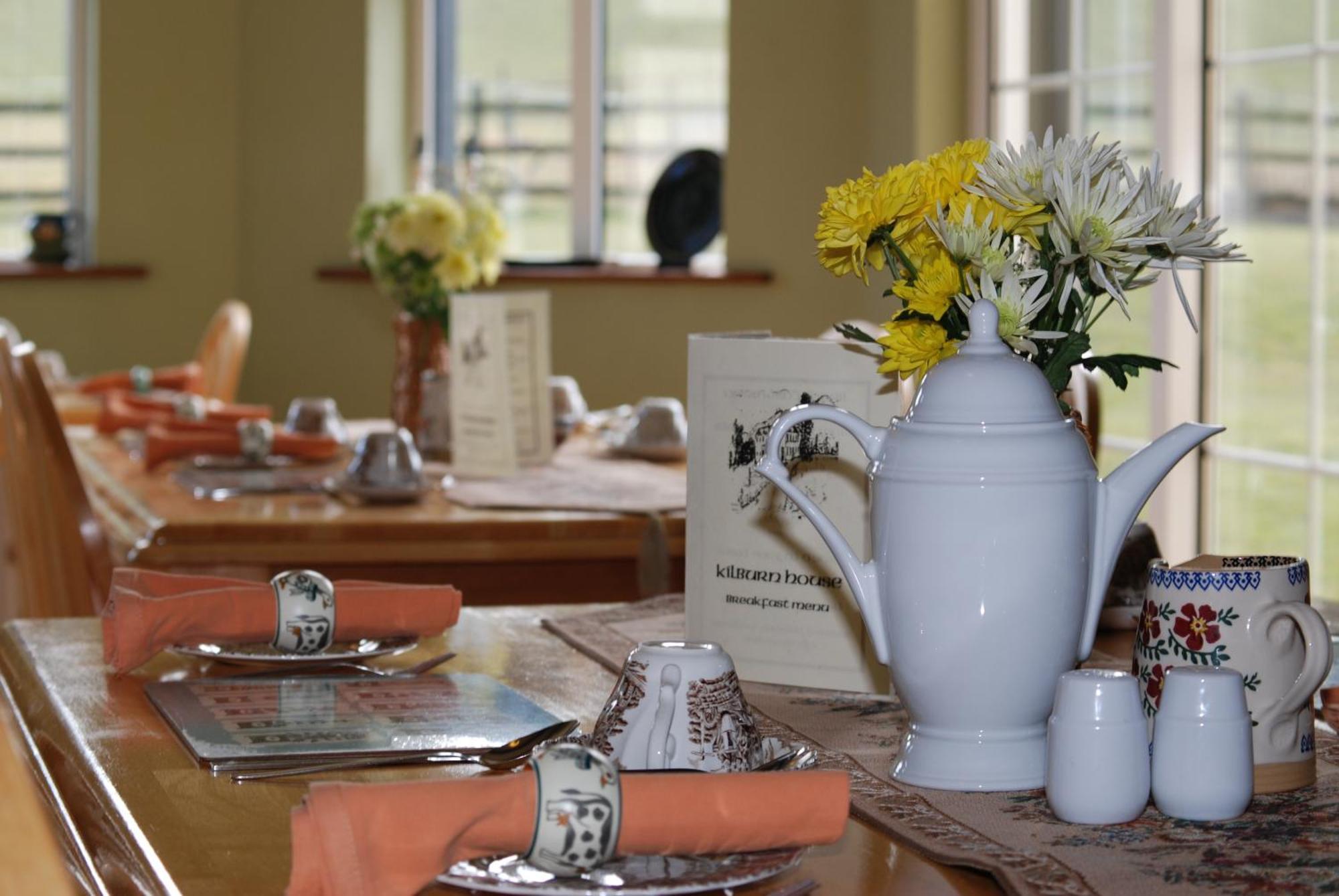 Kilburn House B&B Milltown  Kültér fotó
