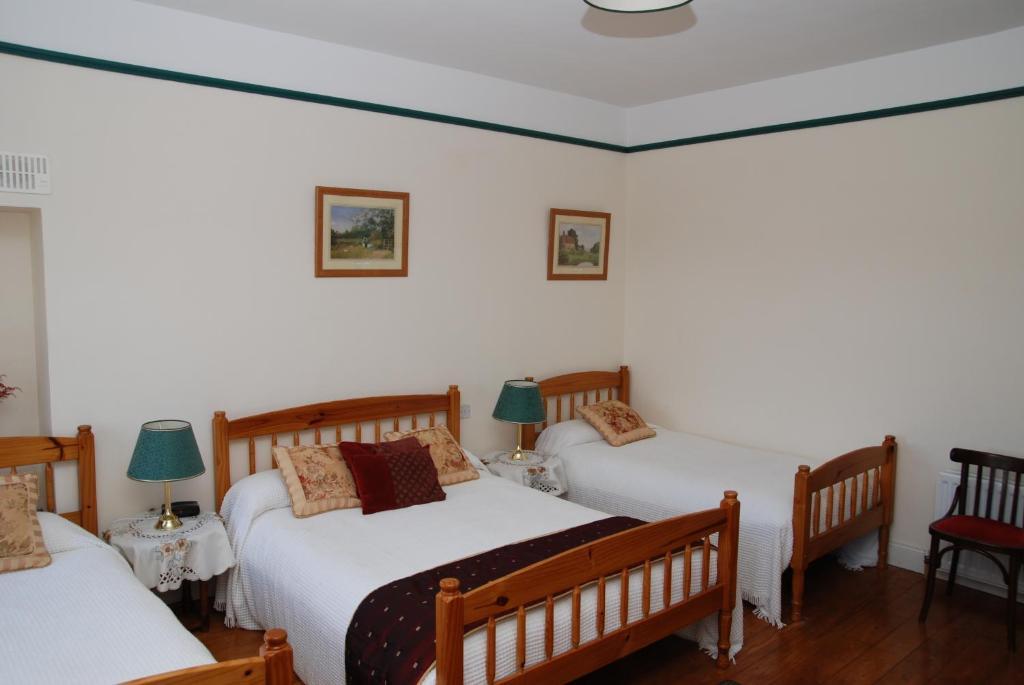 Kilburn House B&B Milltown  Kültér fotó
