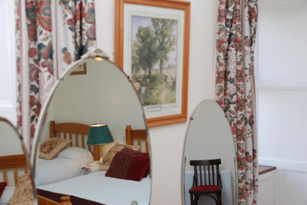 Kilburn House B&B Milltown  Szoba fotó