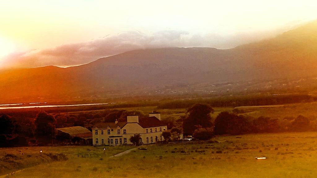 Kilburn House B&B Milltown  Kültér fotó